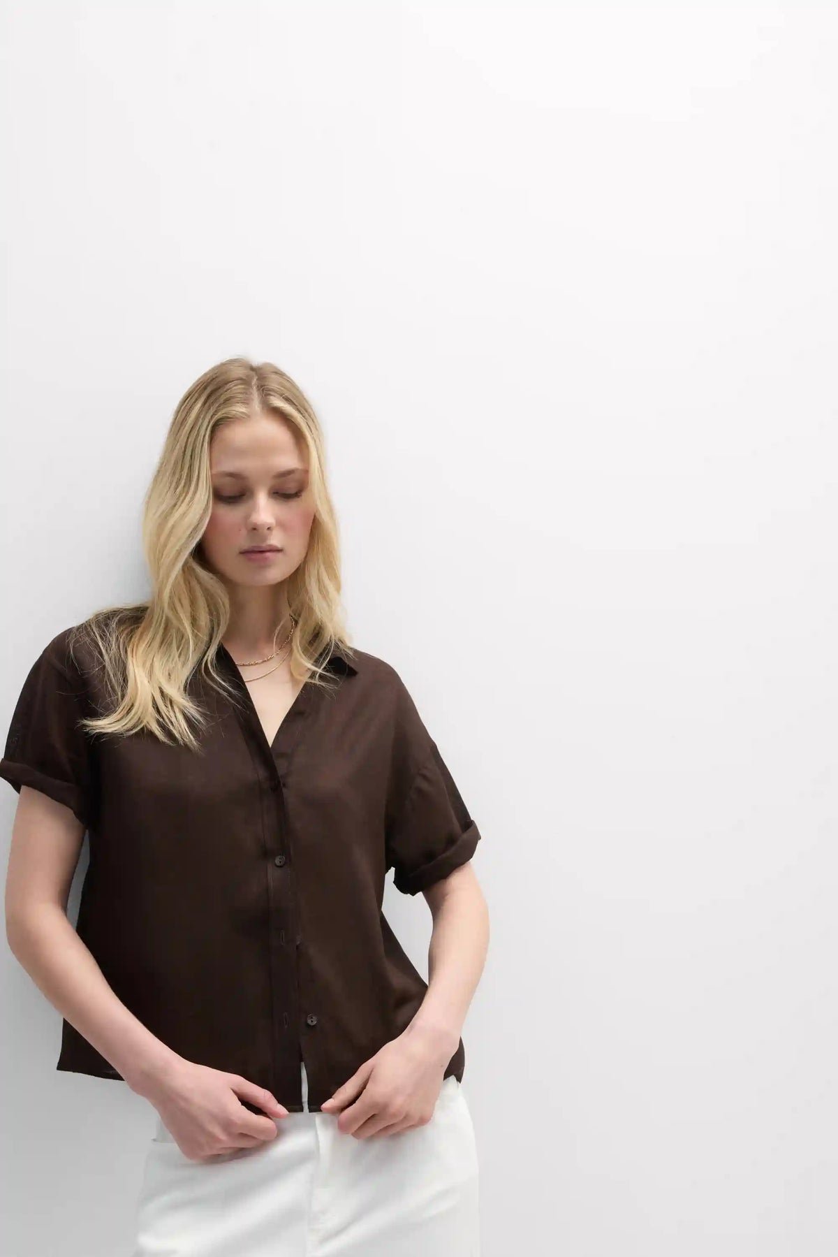The Pure Linen Short Sleeve Shirt in Linen Fabric