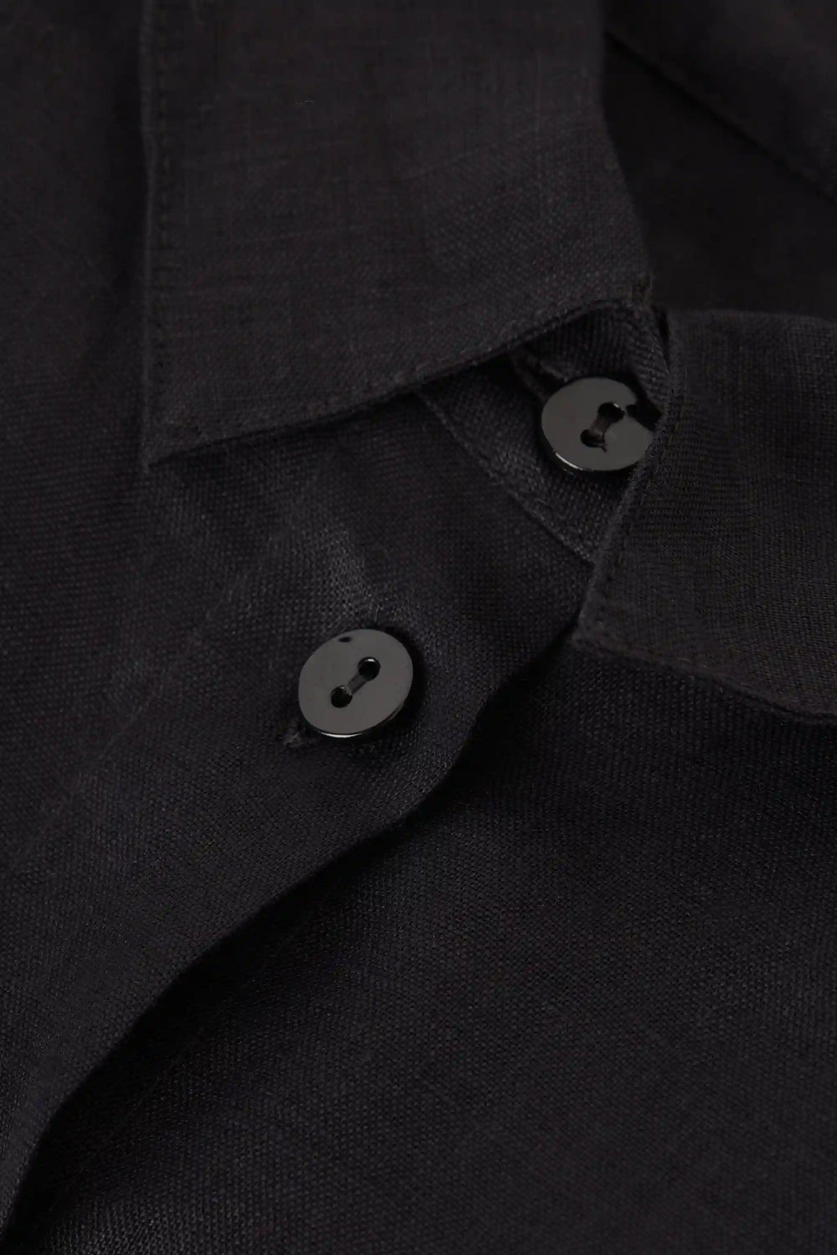 The Pure Linen Shirt in Linen Fabric