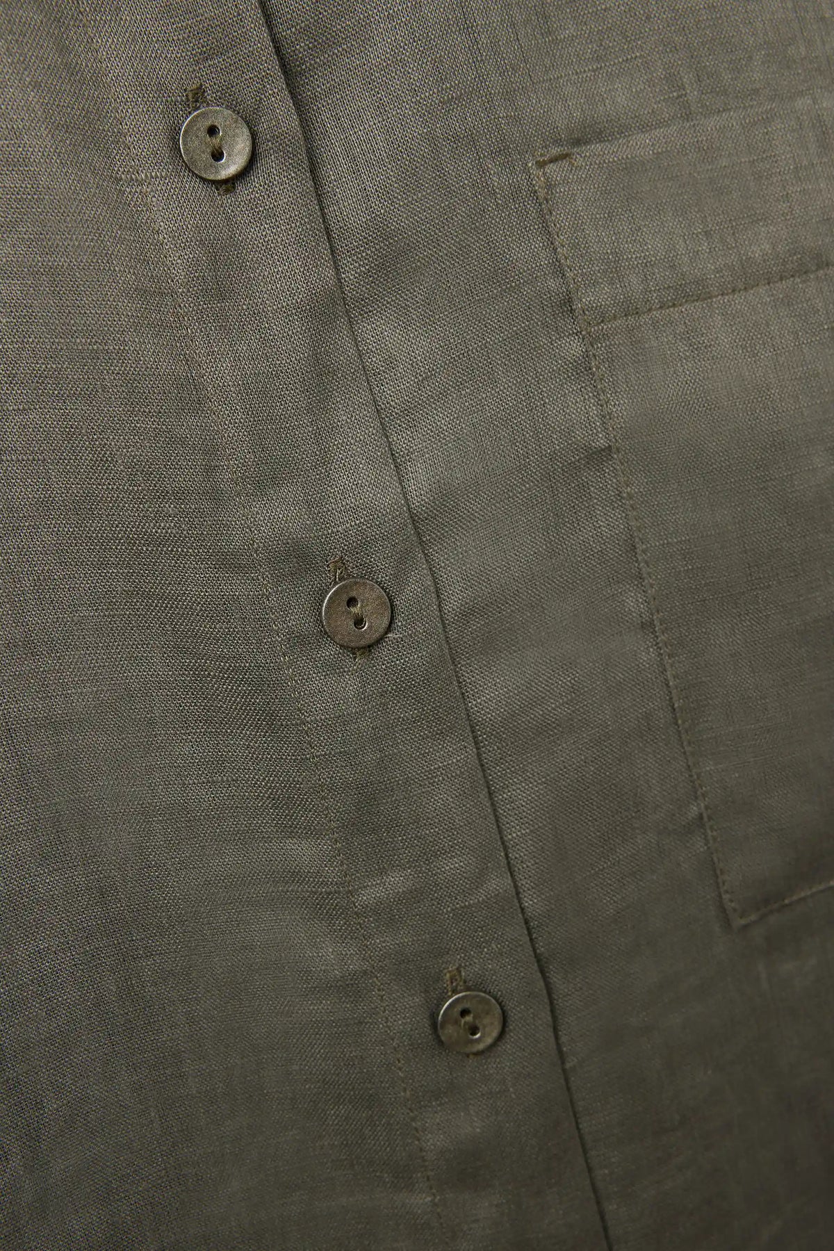 The Pure Linen Shirt in Linen Fabric