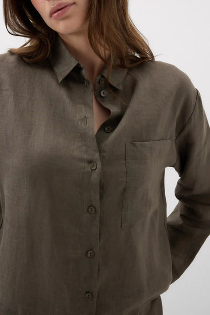 The Pure Linen Shirt in Linen Fabric
