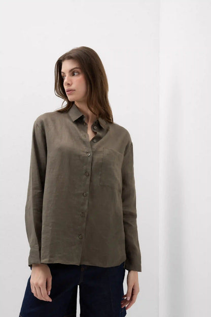 The Pure Linen Shirt in Linen Fabric