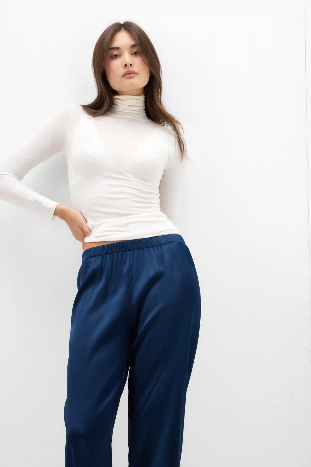 Modal Cashmere Ultralight High-Neck Top