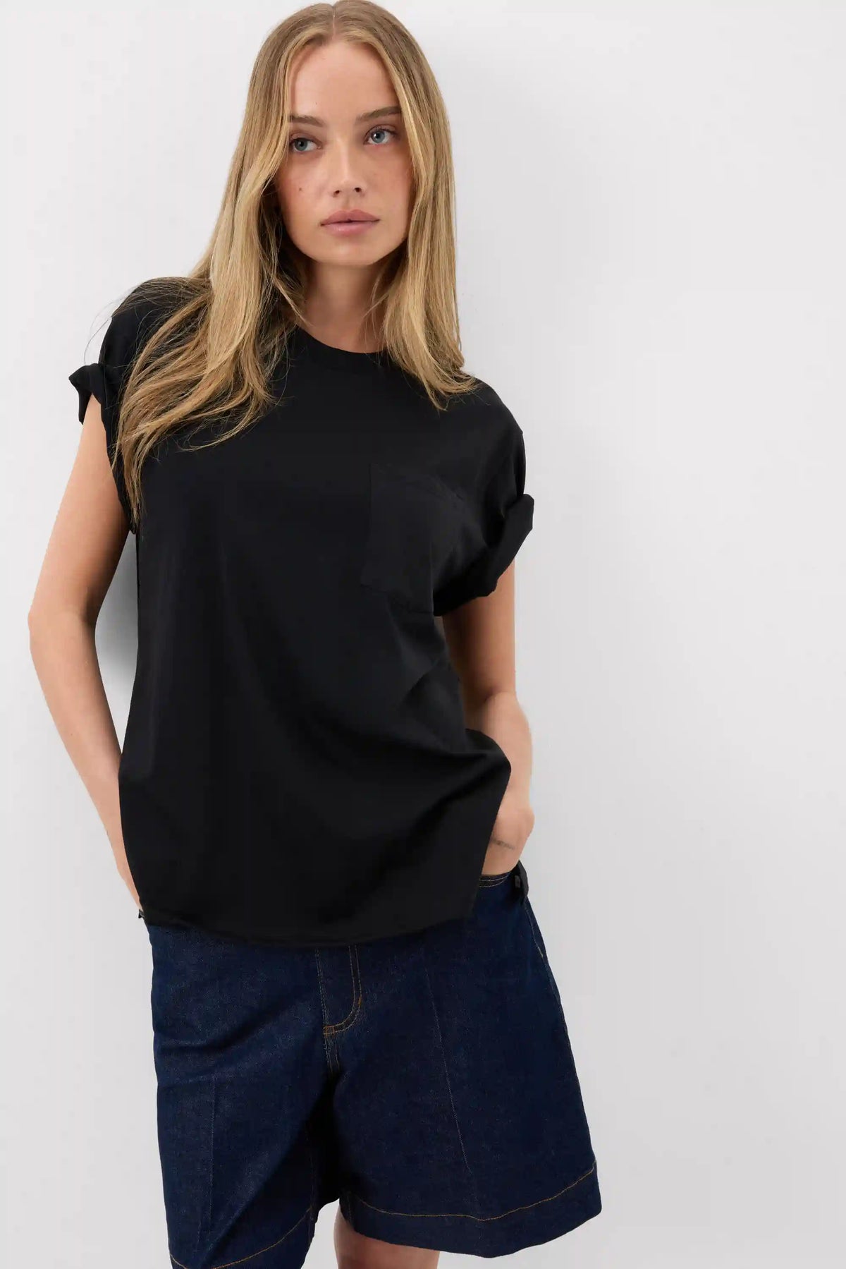 Short Sleeve Pocket T-Shirt in Ultrafresh Cotton