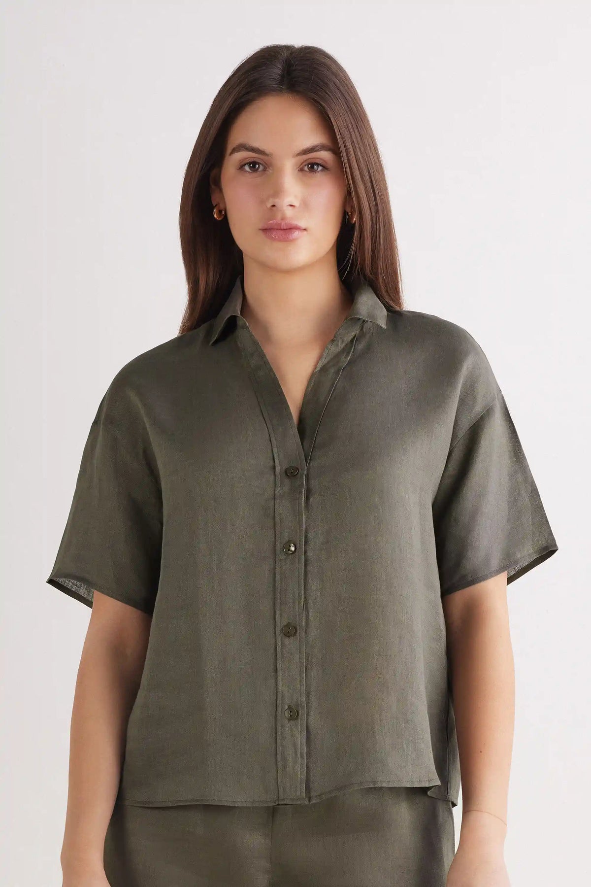 The Pure Linen Short Sleeve Shirt in Linen Fabric