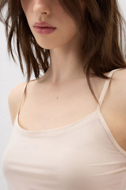 Ultralight Microfiber Top