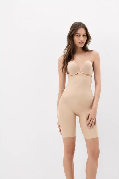 Shaping Shorts in Seamless Microfiber