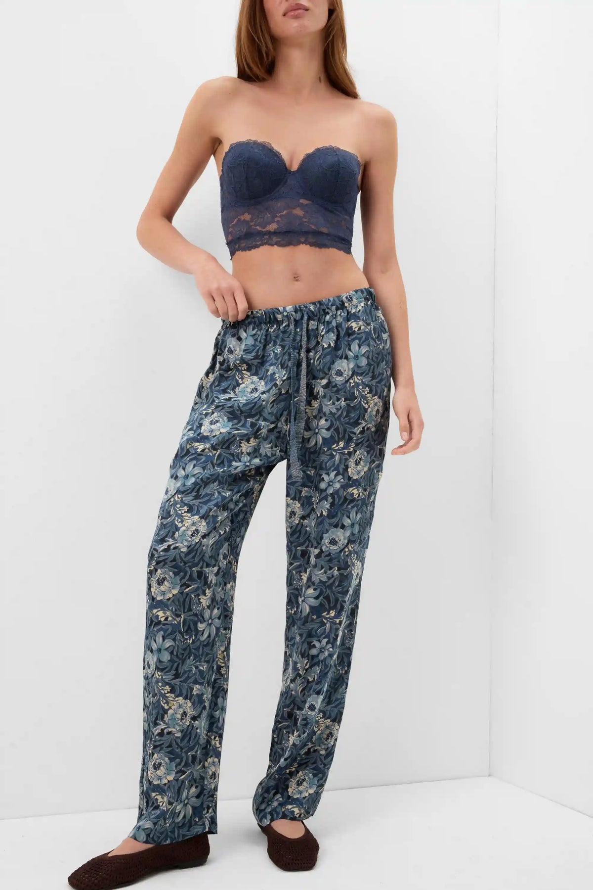 Fanciful Flowers Print Viscose Satin Pants
