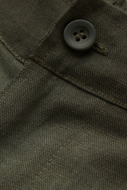Men&rsquo;s Shorts in 100% Linen
