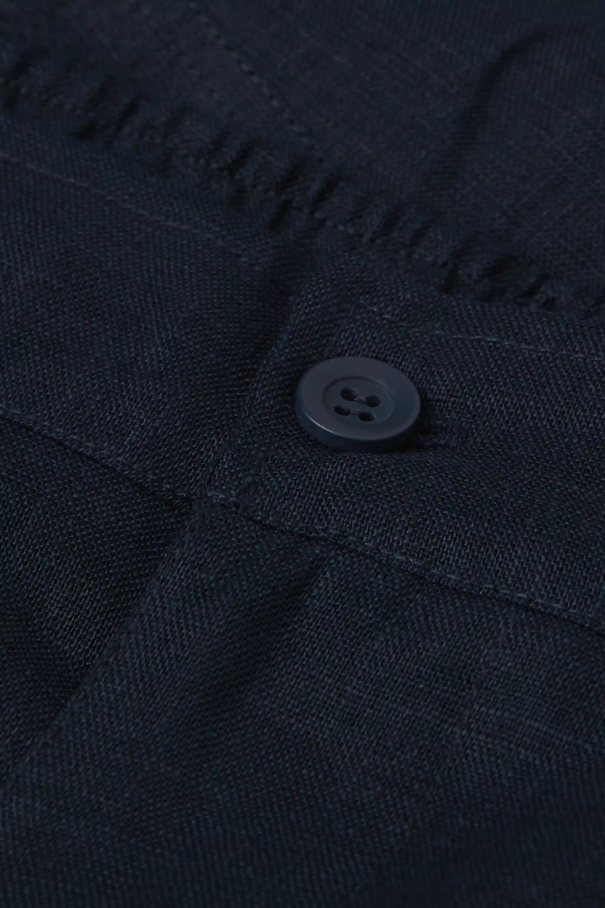 Men&rsquo;s Shorts in 100% Linen