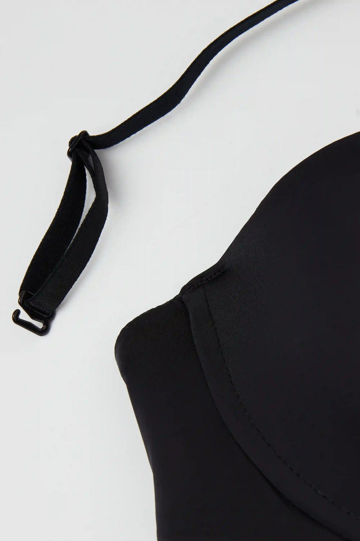 Monica Bandeau Bra in Ultralight Microfiber