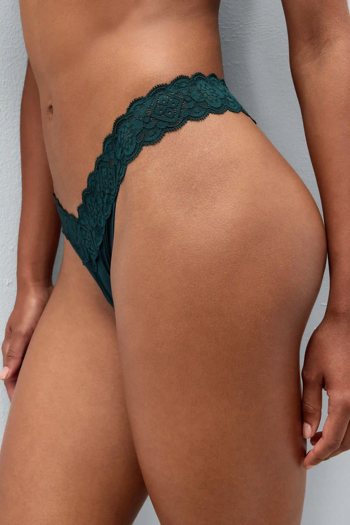 Lace and Microfiber &lsquo;80s Style Brazilian