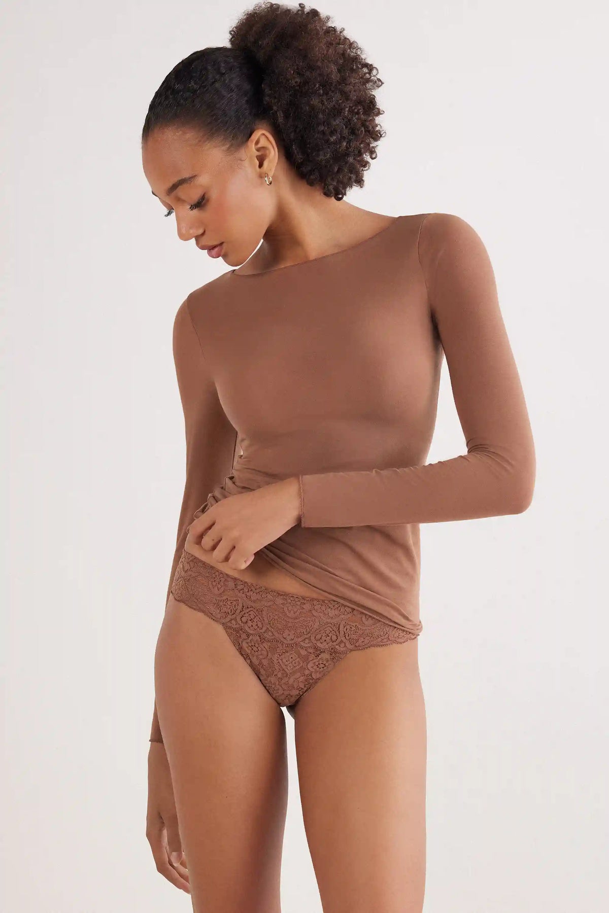 Lace Brazilian