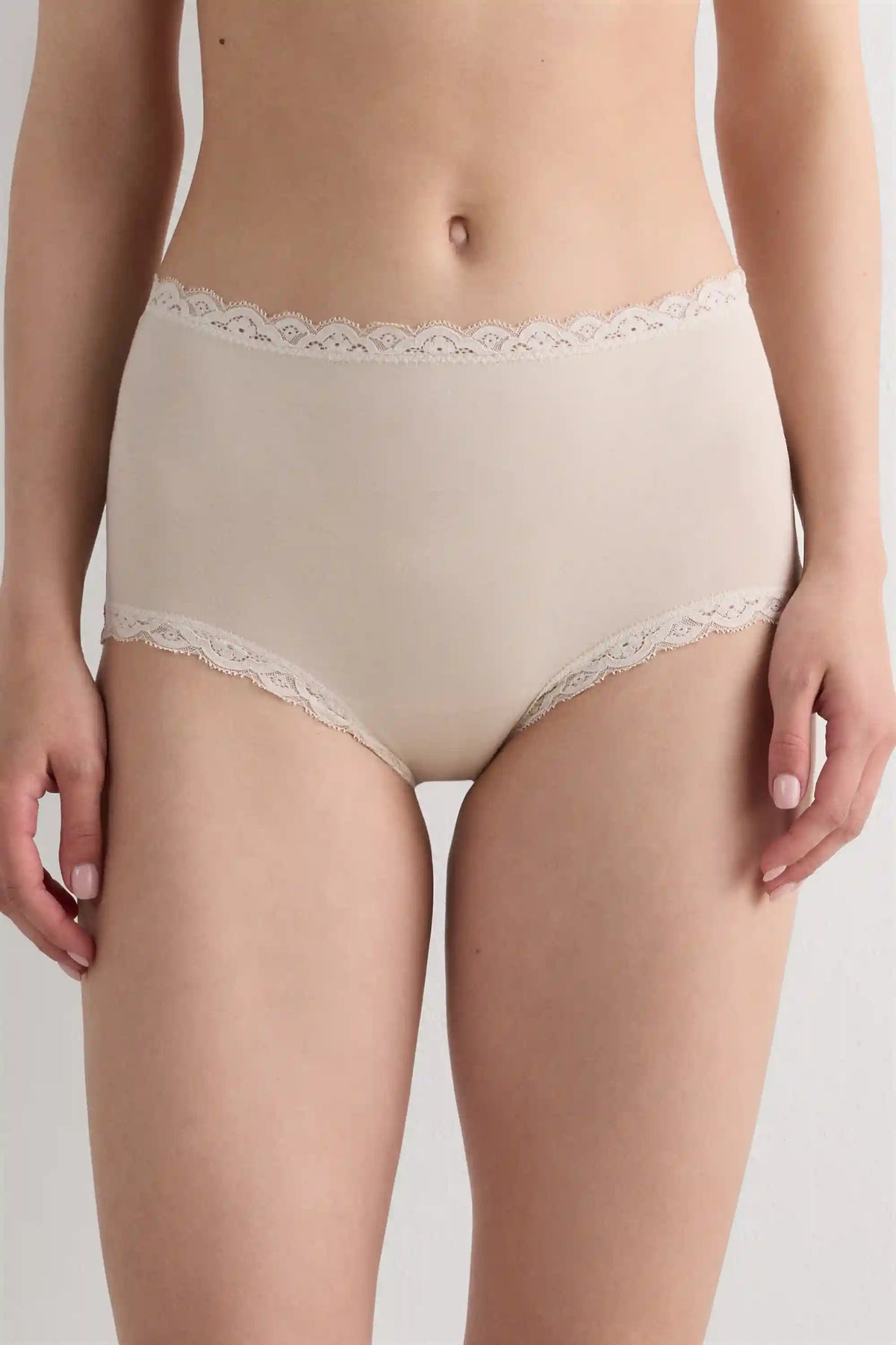 High Rise Cotton and Lace Hipsters
