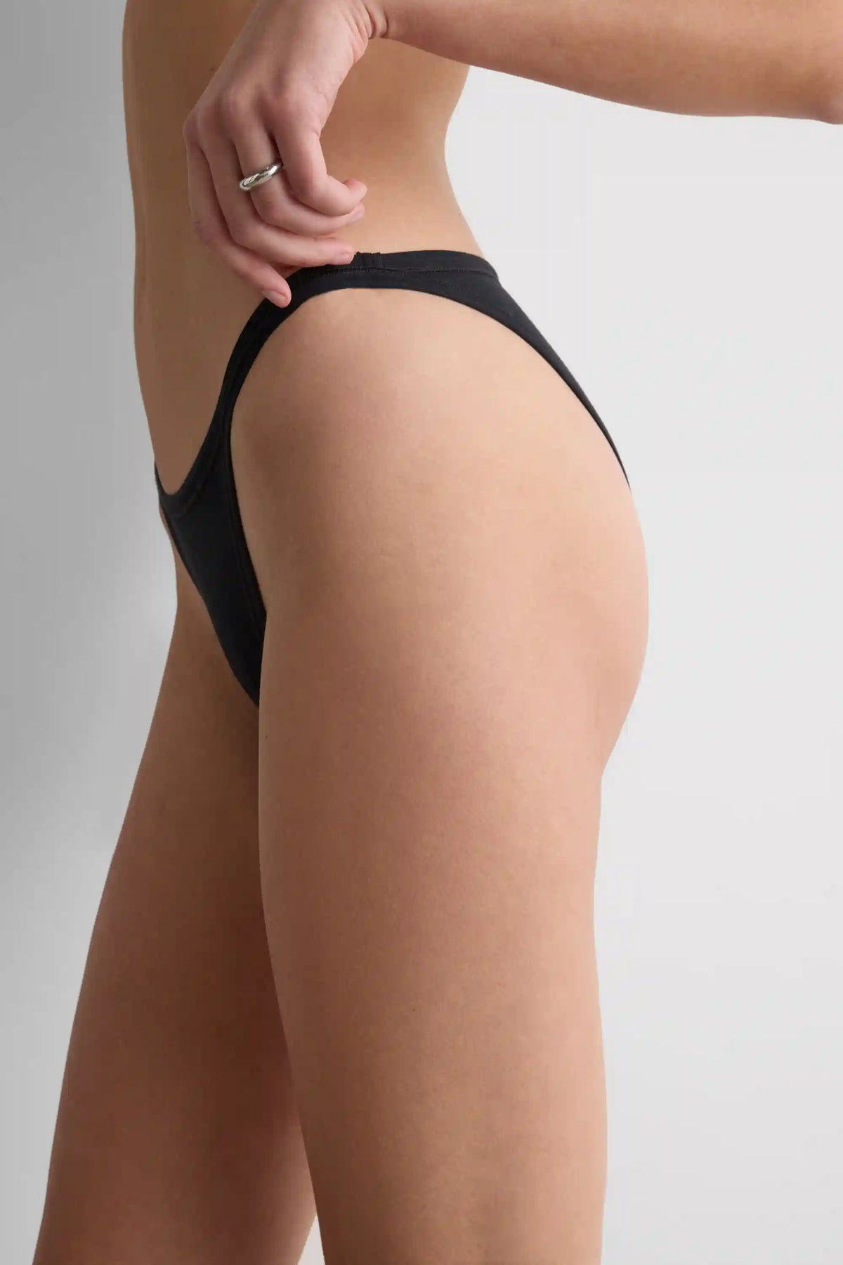 Ultralight Cotton String Panties